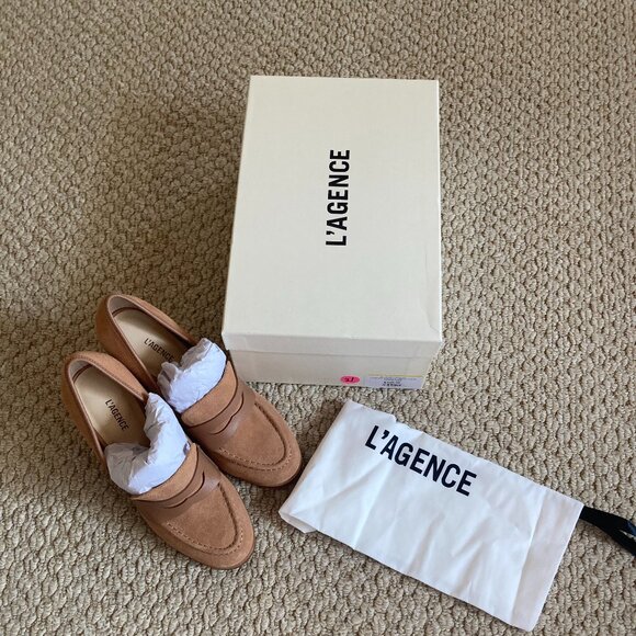 L'AGENCE Blanche Heeled Sand Suede Loafer - Picture 6 of 13